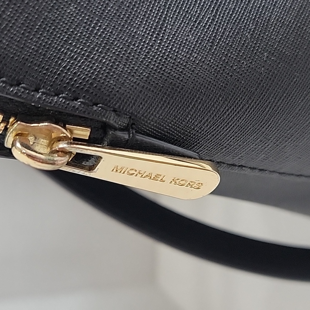 Michael Kors black Cindy tote/shoulder bag - Picture 4 of 15